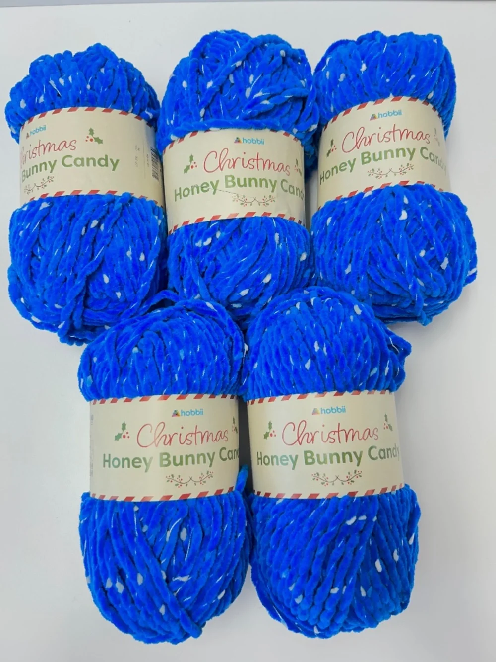 New Hobbii Christmas Honey Bunny Candy 5 Skein Yarn Lot Blue White Chenille
